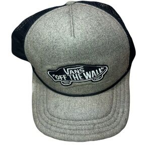Vans Off The Wall Gray and Black Cap